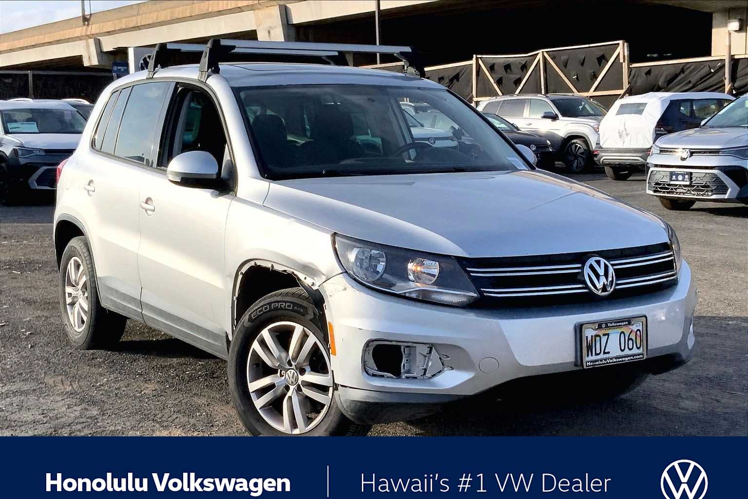 Thumbnail: 2013 Volkswagen Tiguan - 20