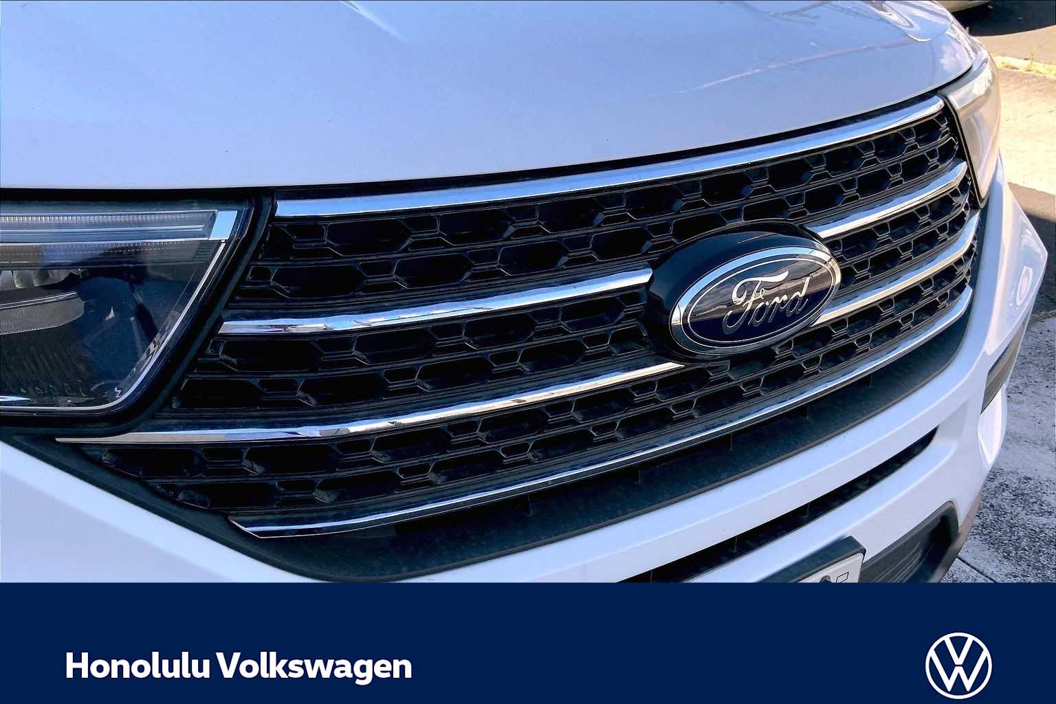 Thumbnail: 2021 Ford Explorer - 32