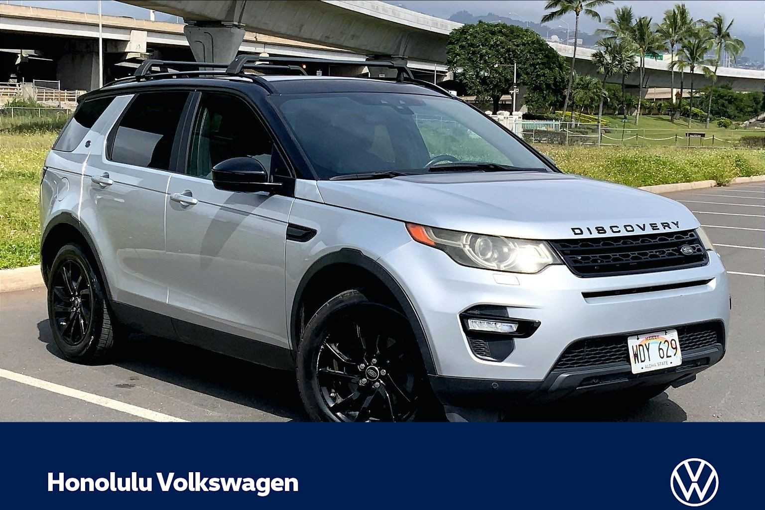 Thumbnail: 2016 Land Rover Discovery Sport - 21