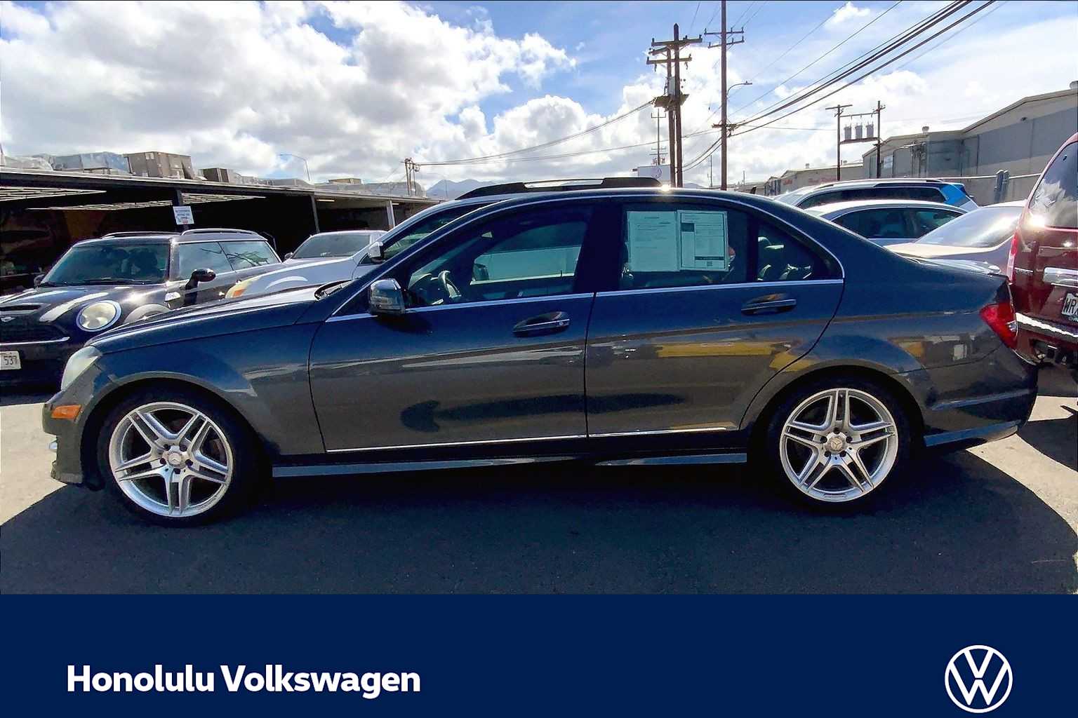 Thumbnail: 2014 Mercedes-Benz C-Class - 3