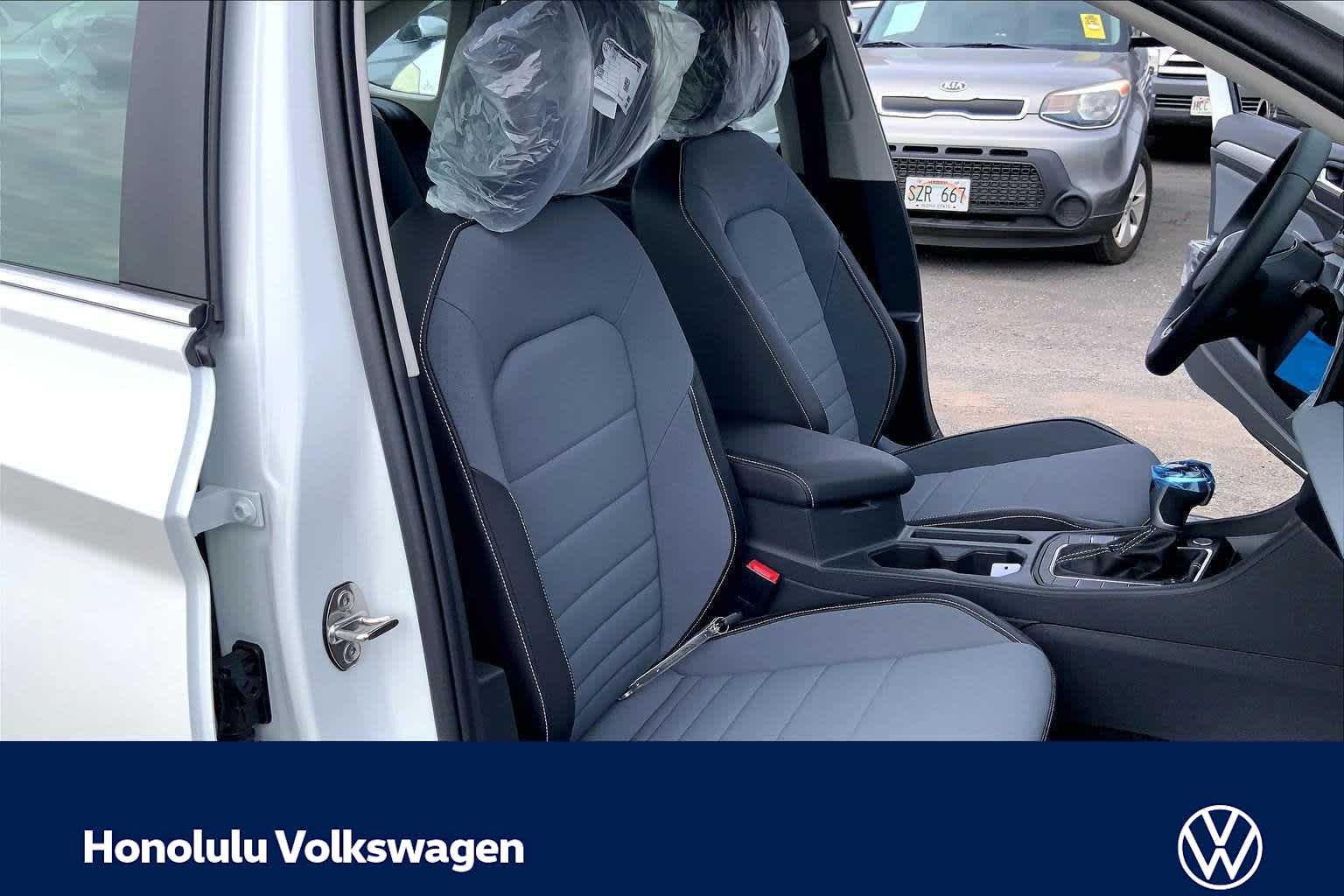 Thumbnail: 2026 Volkswagen Jetta - 14