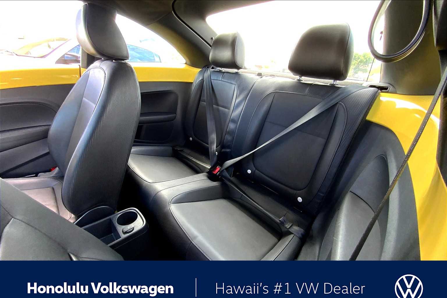 Thumbnail: 2013 Volkswagen Beetle - 26