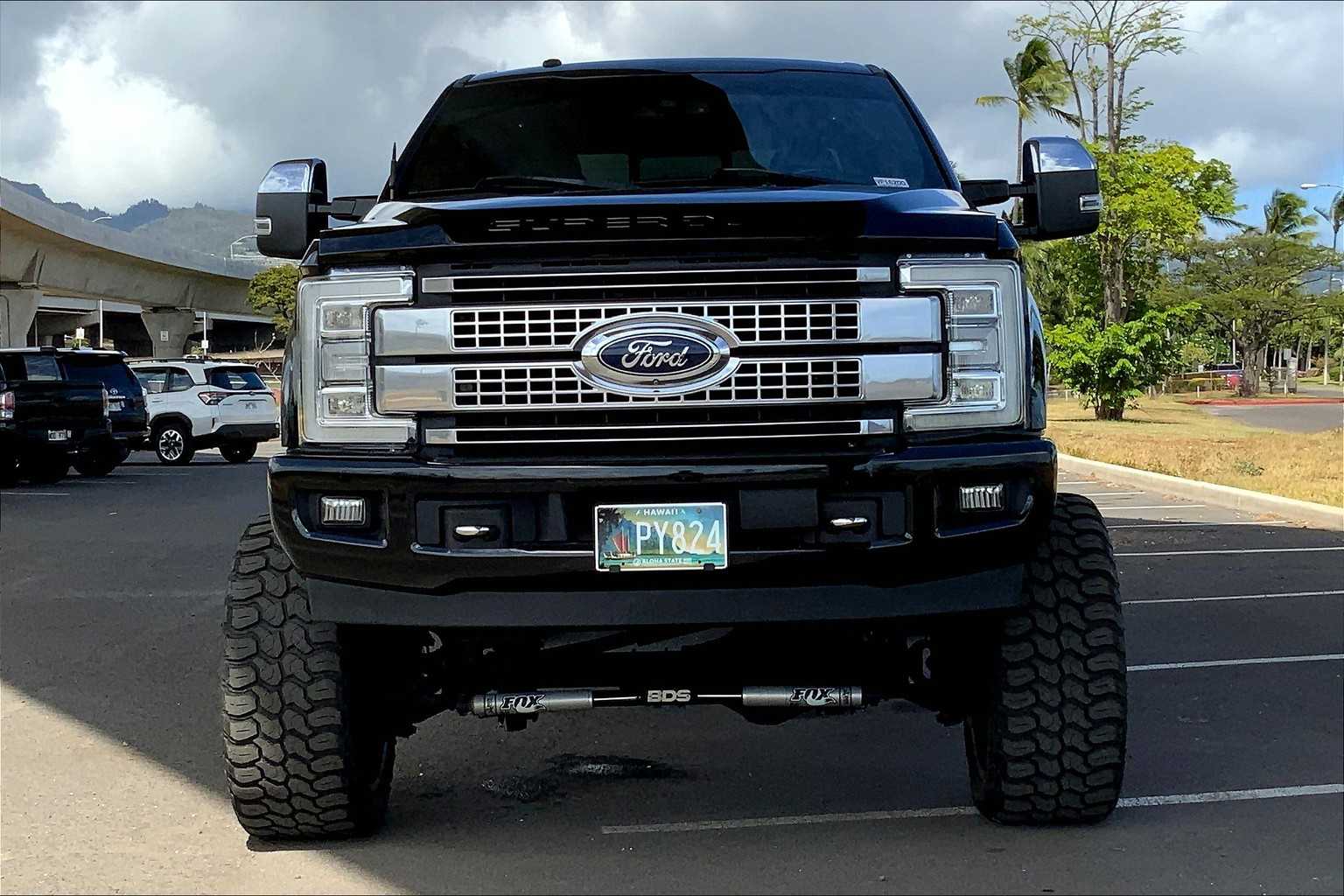 Thumbnail: 2017 Ford F-250 - 6