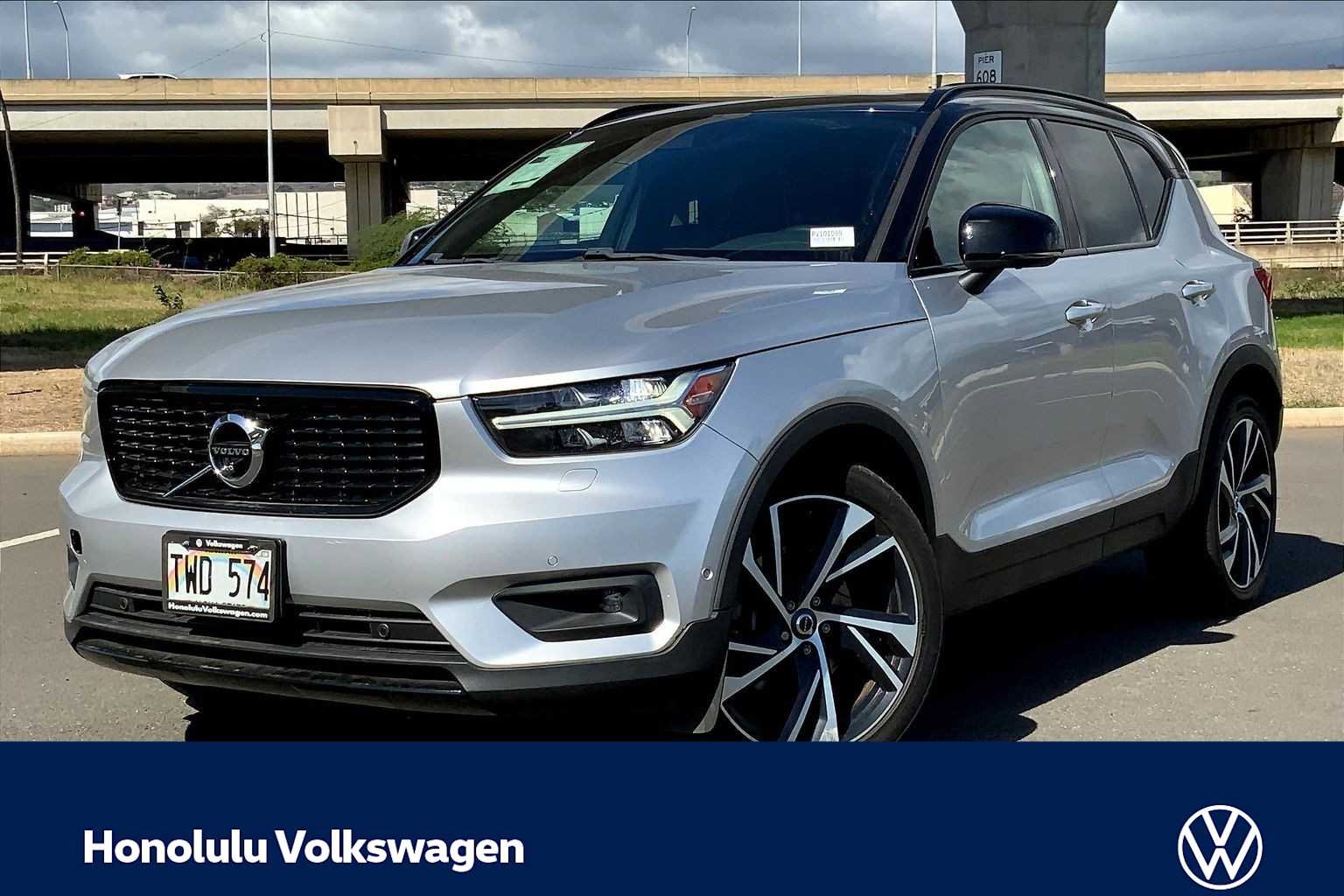 Thumbnail: 2019 Volvo XC40 - 1