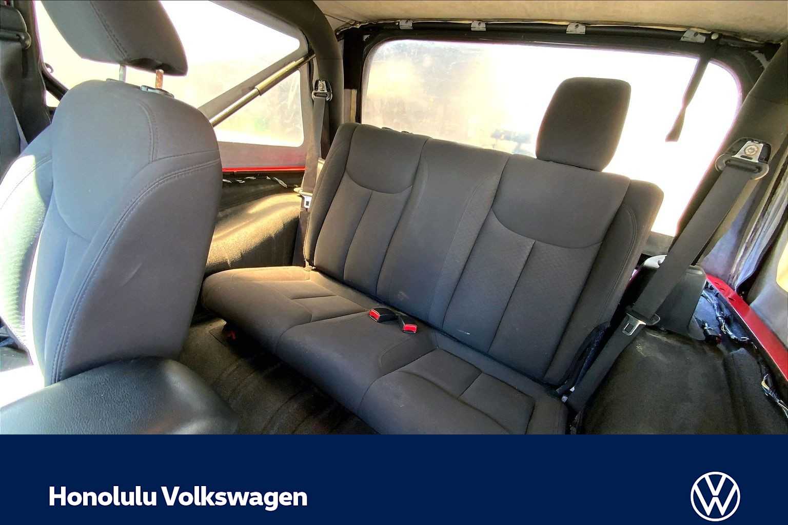 2017 Jeep Wrangler Sport S - Photo 29