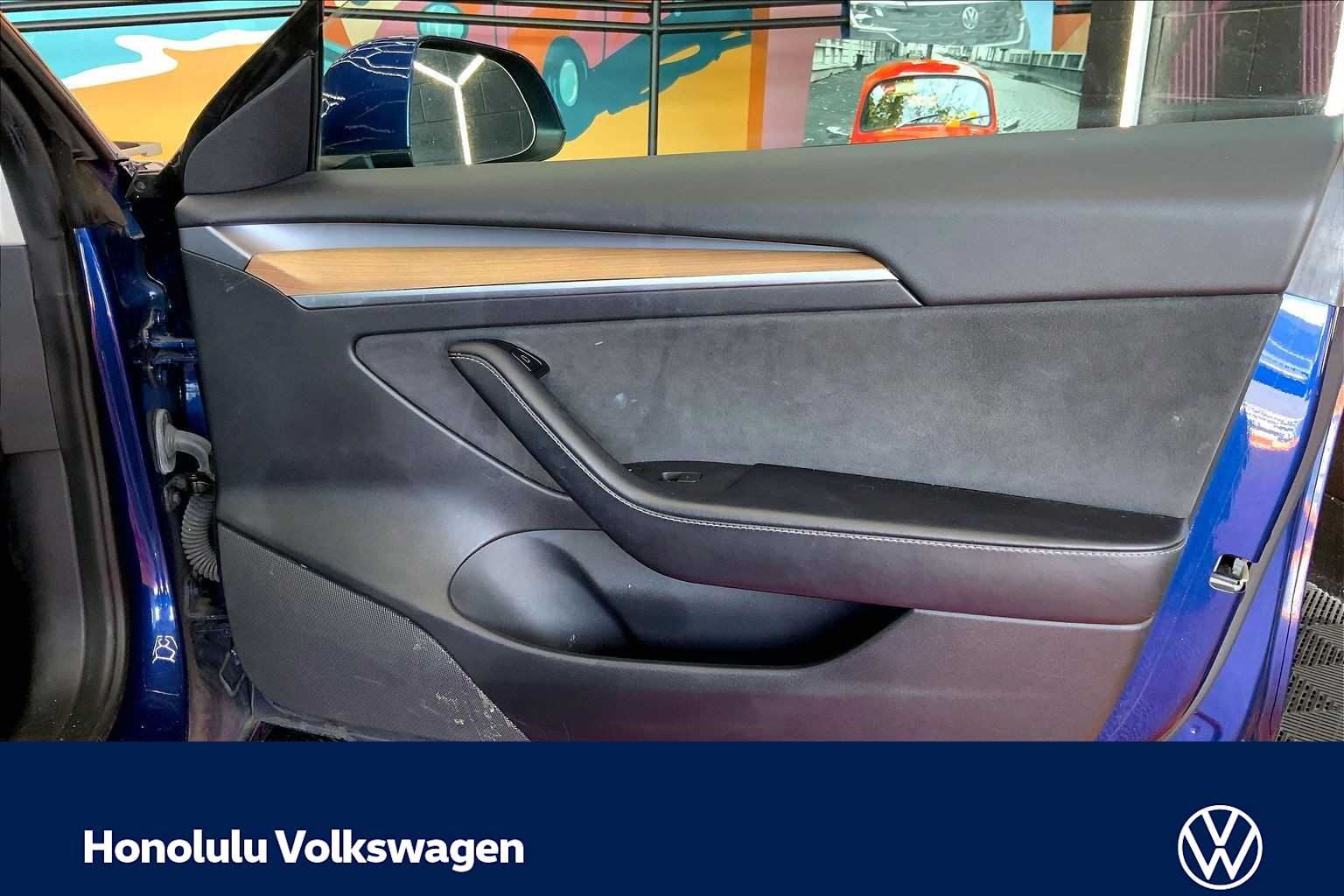 Thumbnail: 2021 Tesla Model 3 - 28