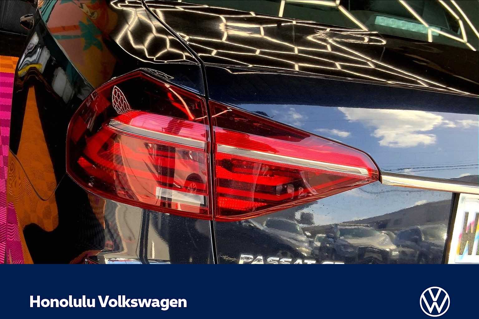 Thumbnail: 2018 Volkswagen Passat - 30