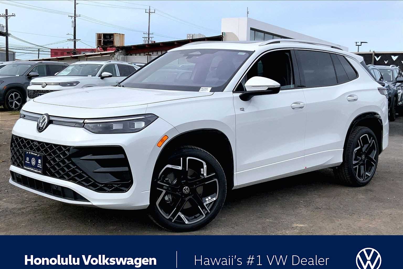 Thumbnail: 2026 Volkswagen Tiguan - 1