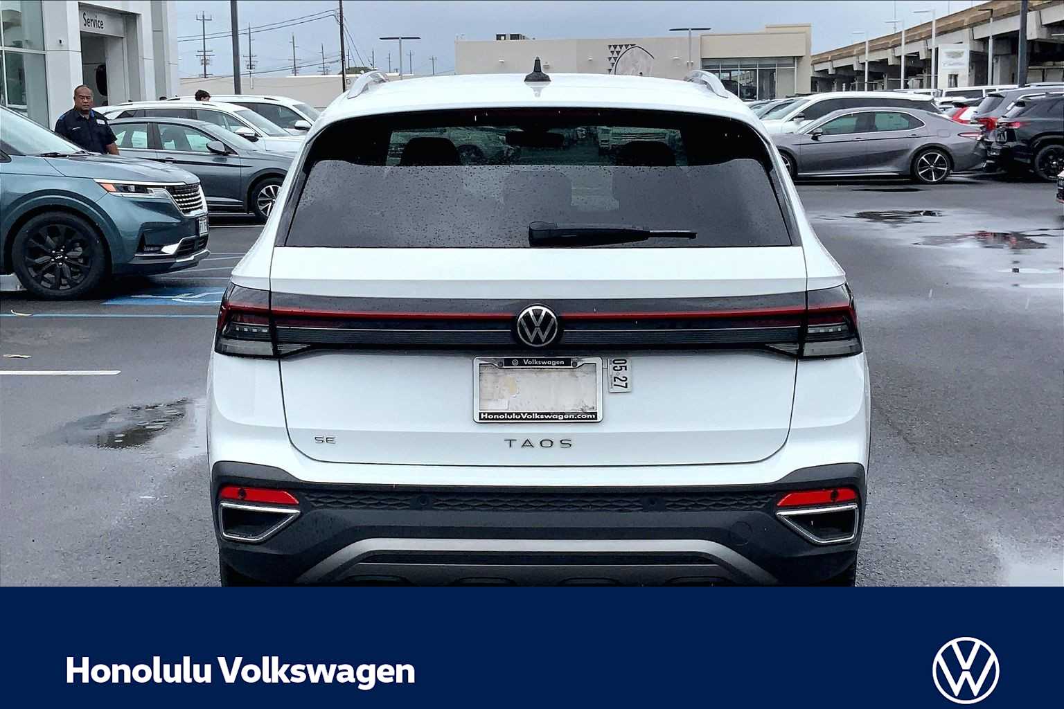 Thumbnail: 2025 Volkswagen Taos - 5