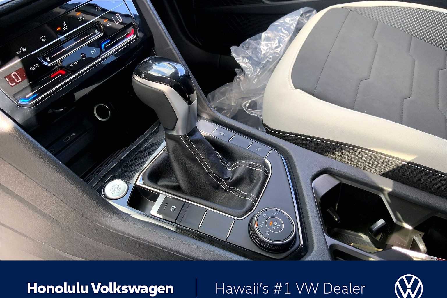 Thumbnail: 2026 Volkswagen Taos - 17