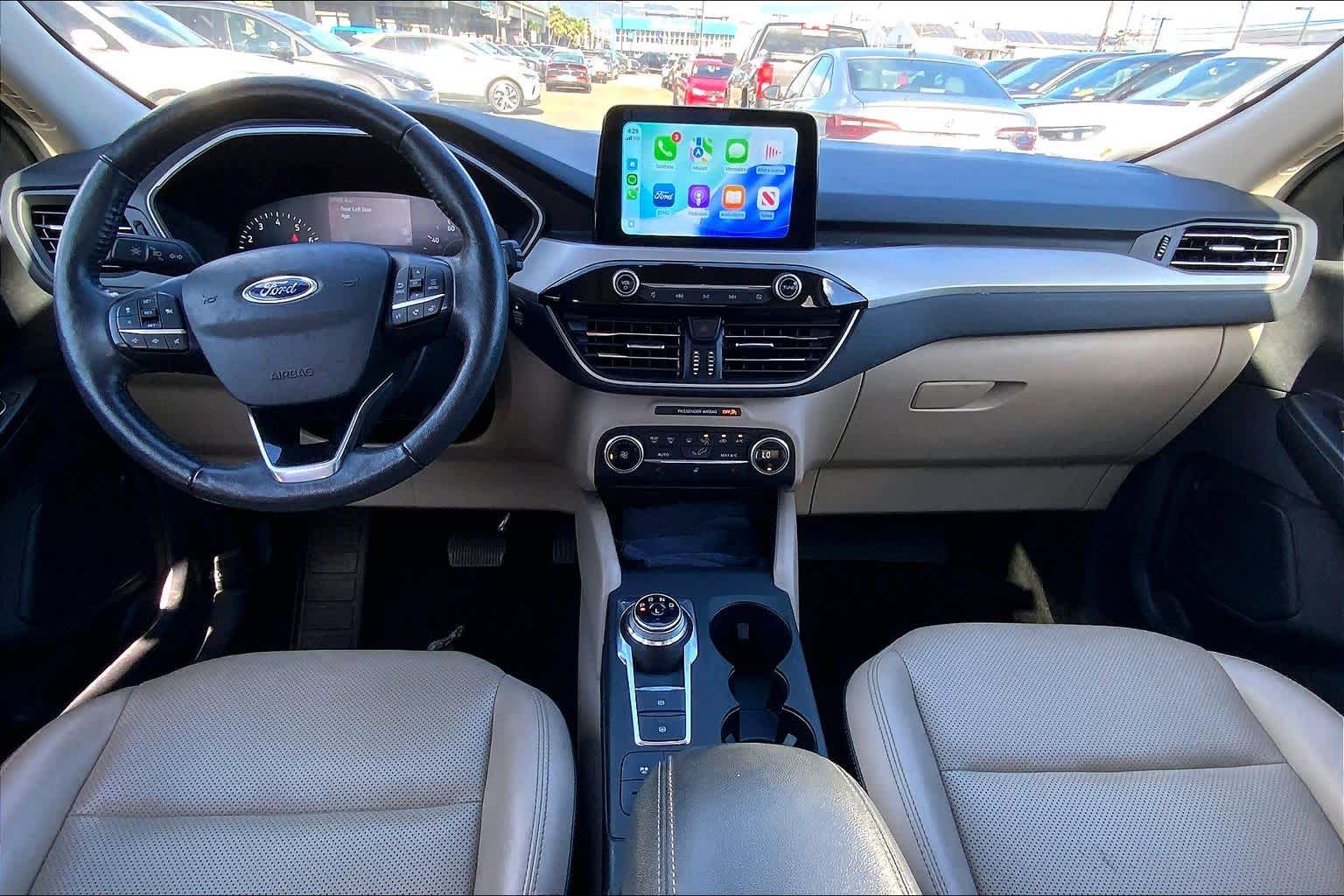 Thumbnail: 2020 Ford Escape - 10