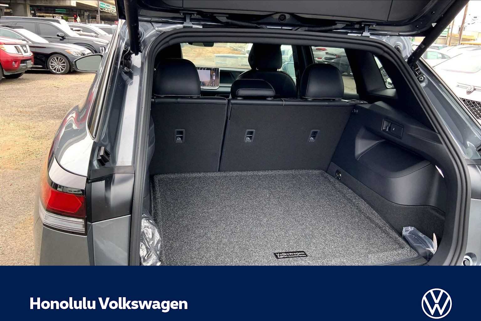 Thumbnail: 2026 Volkswagen Tiguan - 19