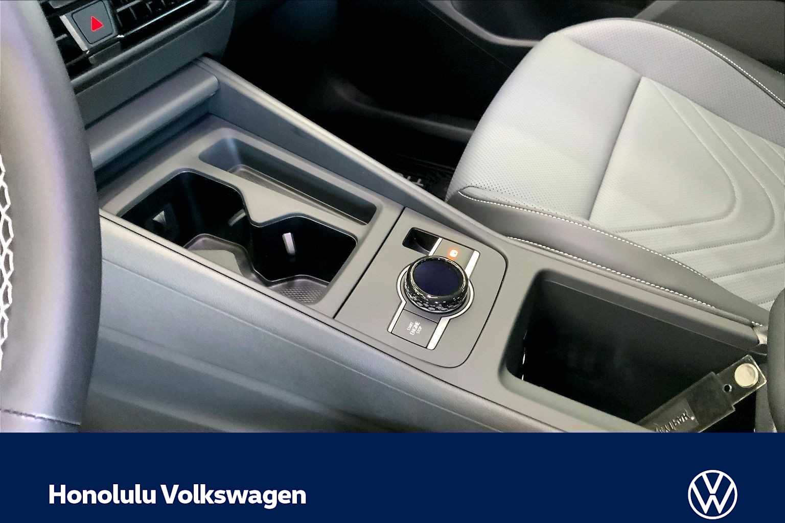 Thumbnail: 2026 Volkswagen Tiguan - 17