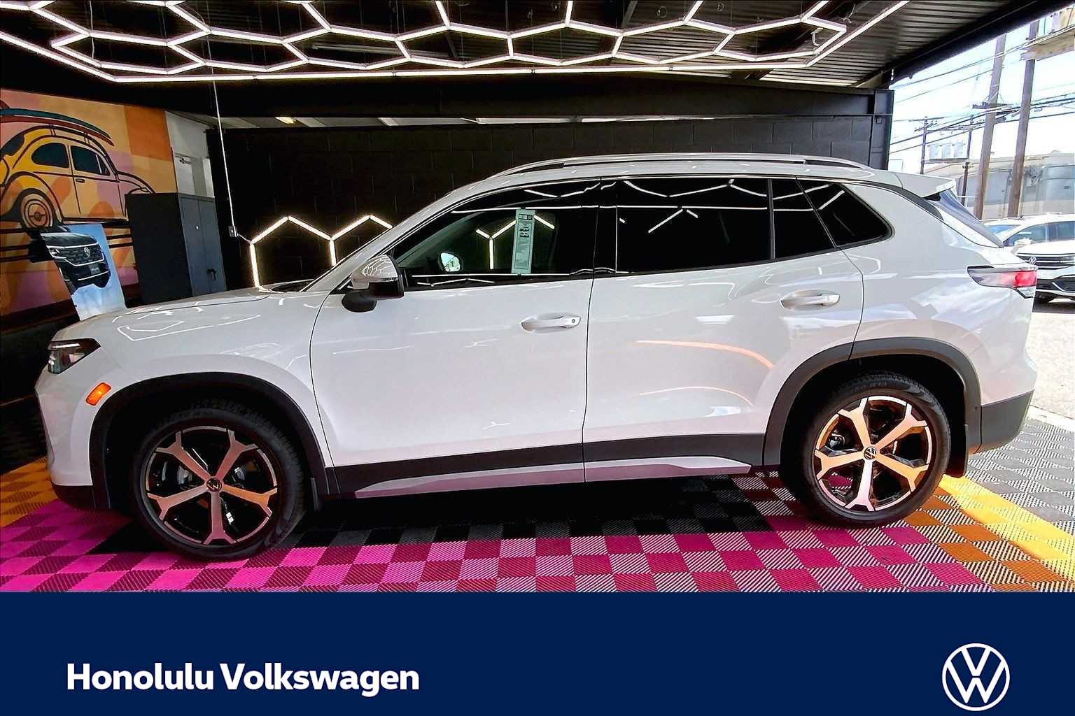 Thumbnail: 2026 Volkswagen Tiguan - 3