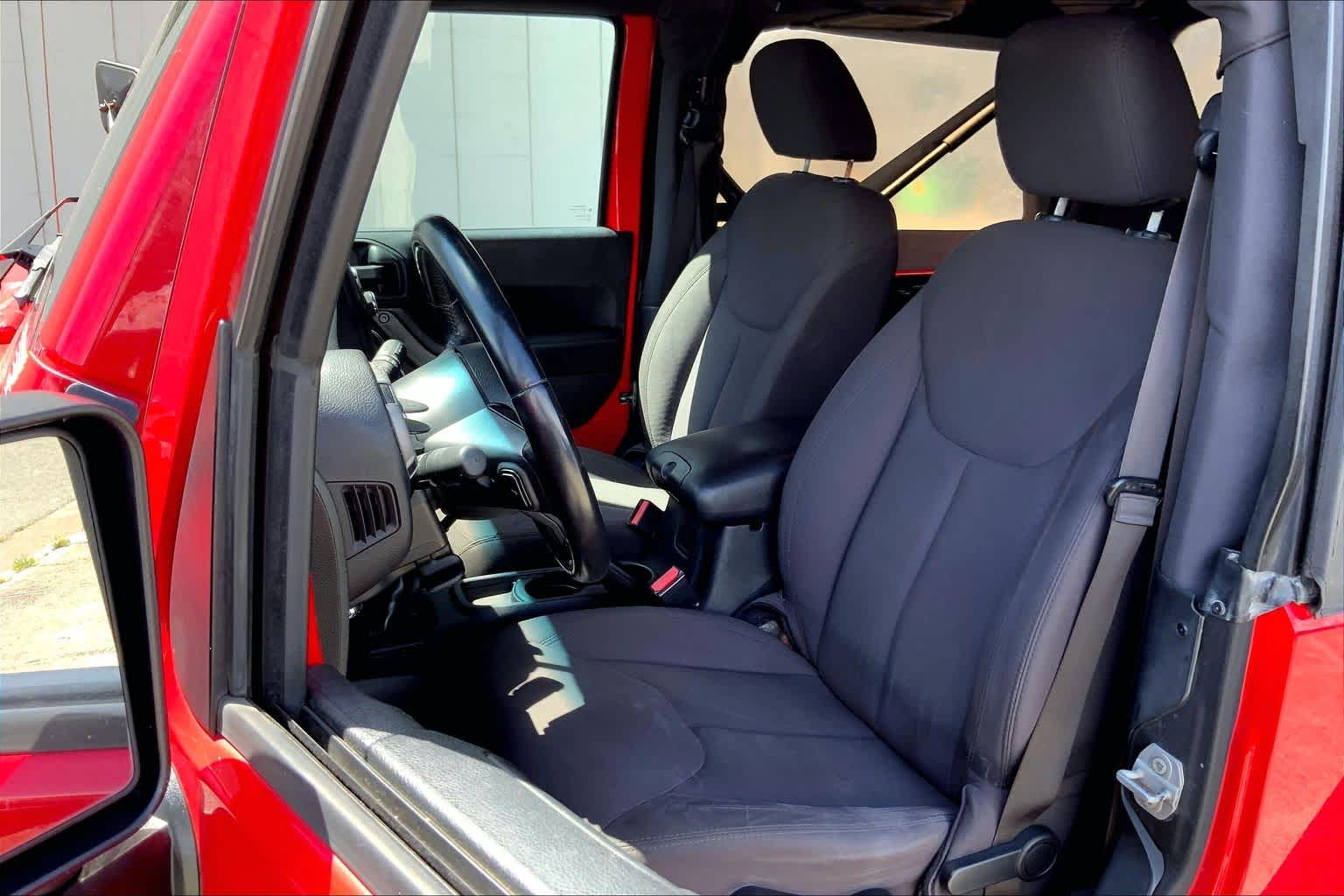 2017 Jeep Wrangler Sport S - Photo 11
