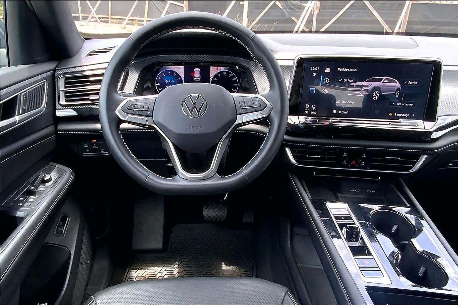 Thumbnail: 2024 Volkswagen Atlas - 14