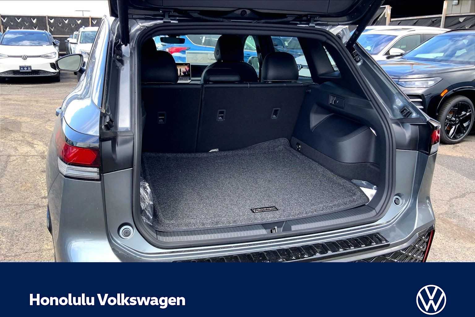 Thumbnail: 2026 Volkswagen Tiguan - 19