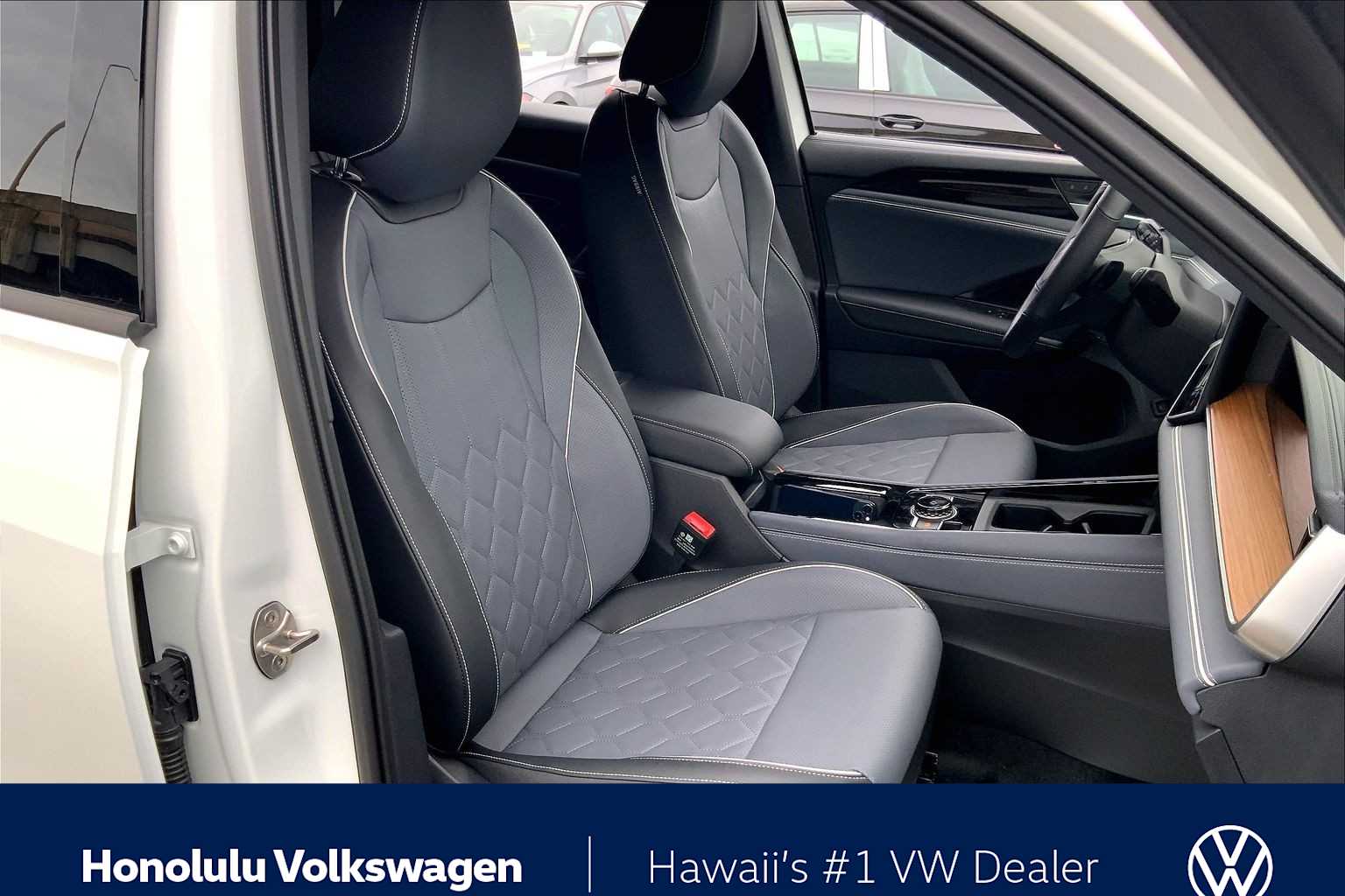 Thumbnail: 2026 Volkswagen Tiguan - 14