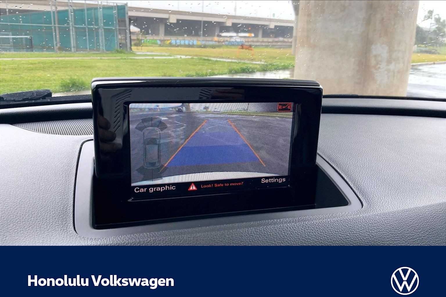 Thumbnail: 2018 Audi Q3 - 26