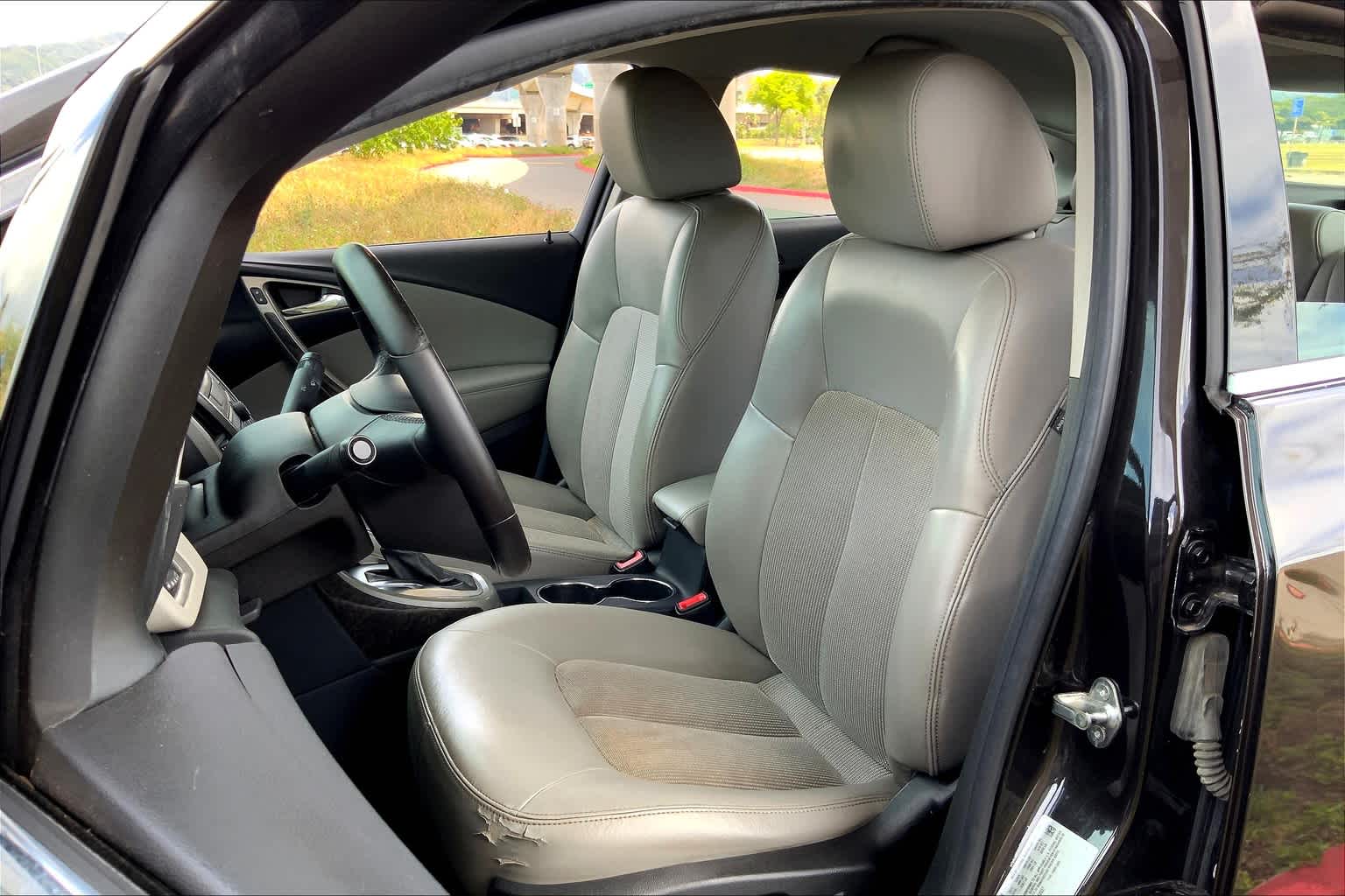 Thumbnail: 2016 Buick Verano - 10