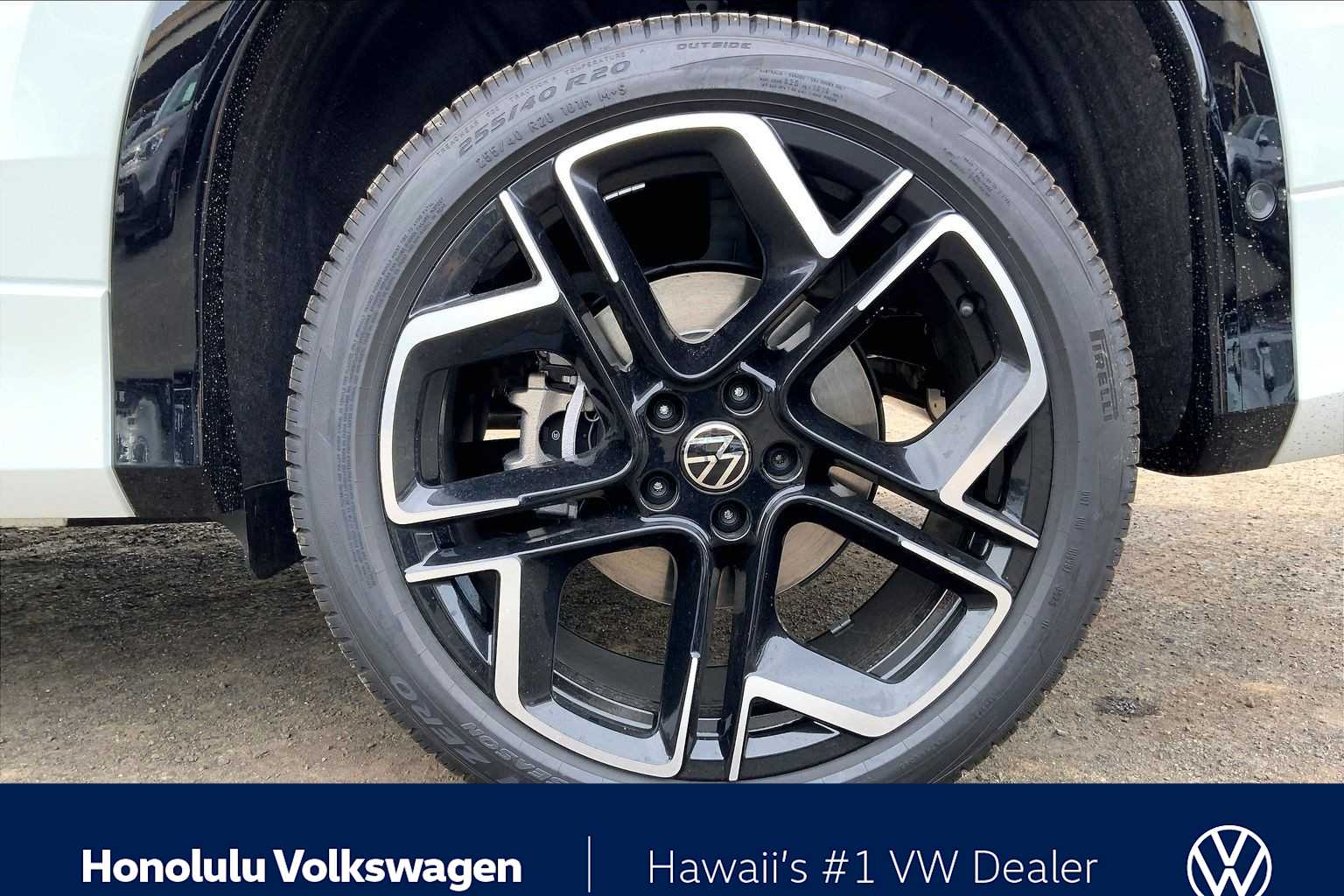 Thumbnail: 2026 Volkswagen Tiguan - 8