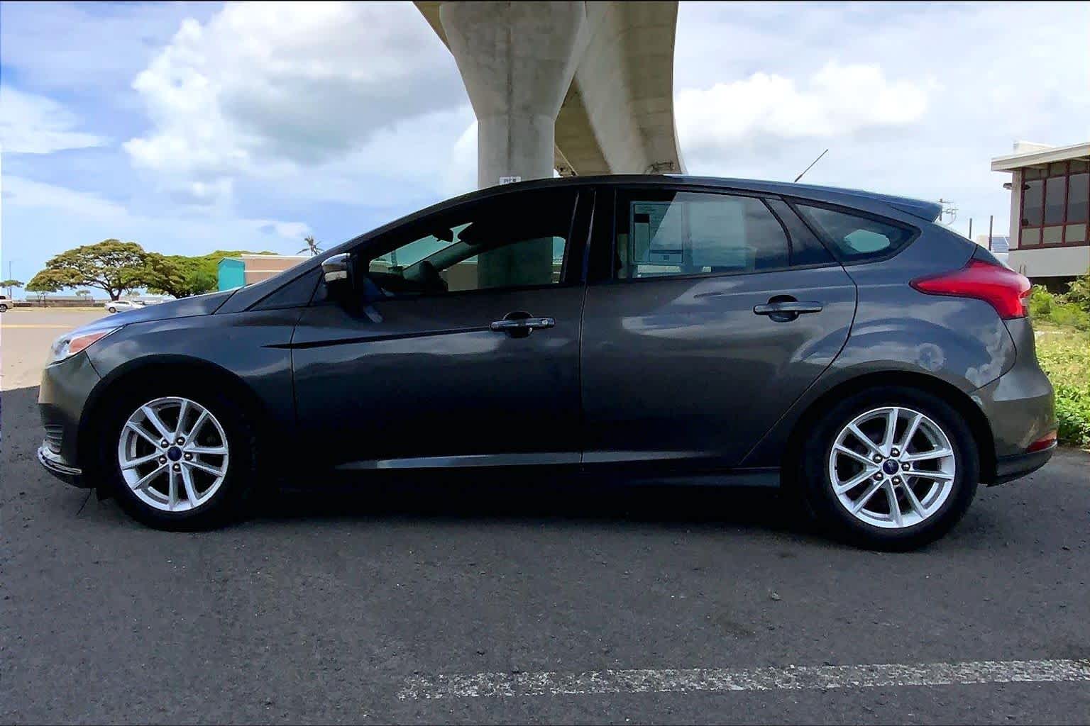 Thumbnail: 2016 Ford Focus - 3