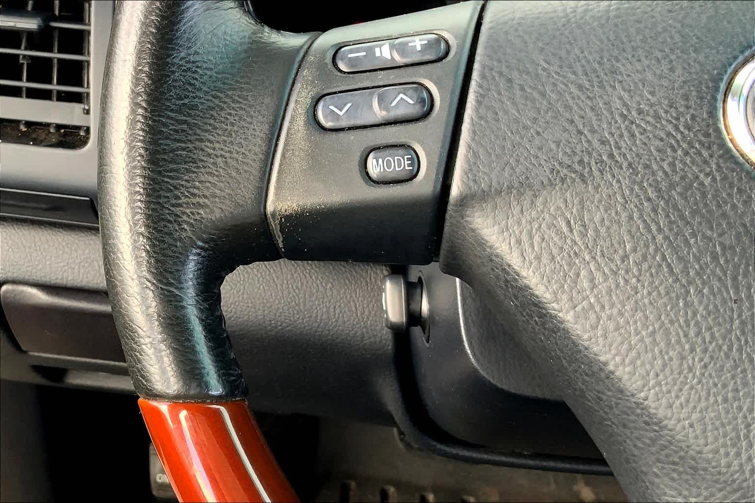 Thumbnail: 2004 Lexus RX - 23