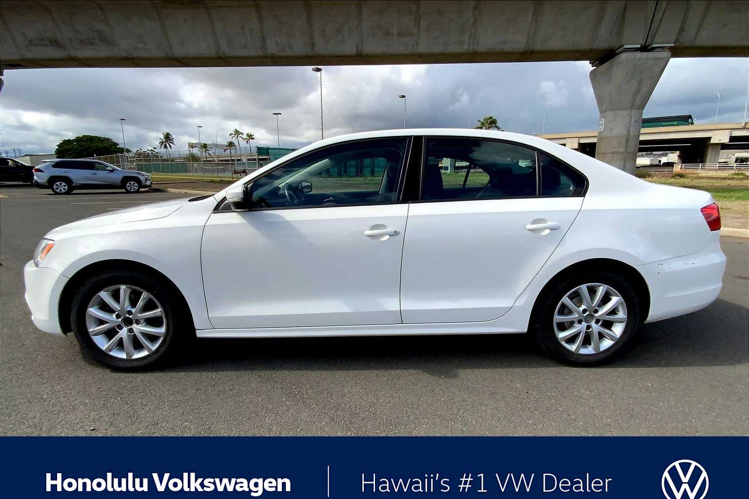 2011 Volkswagen Jetta 2.5L SE photo 3