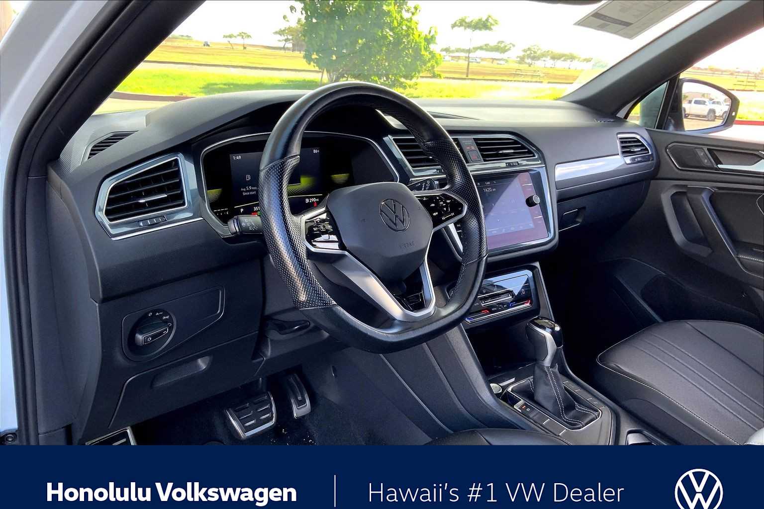 Thumbnail: 2022 Volkswagen Tiguan - 2