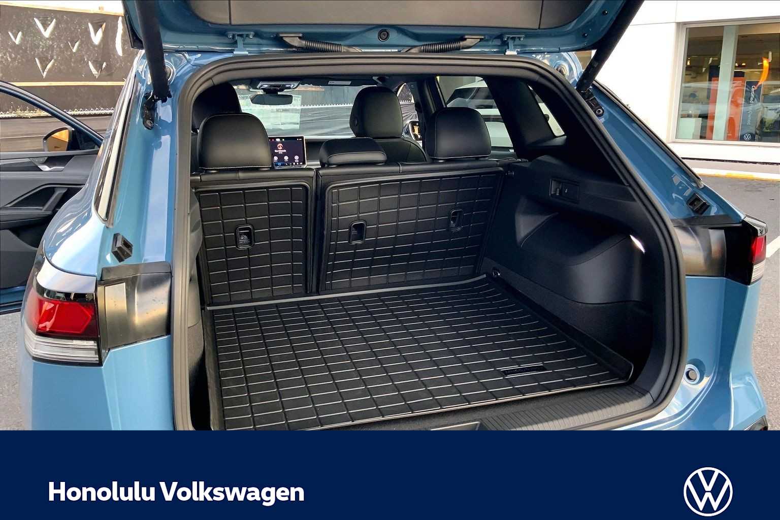 Thumbnail: 2026 Volkswagen Tiguan - 19