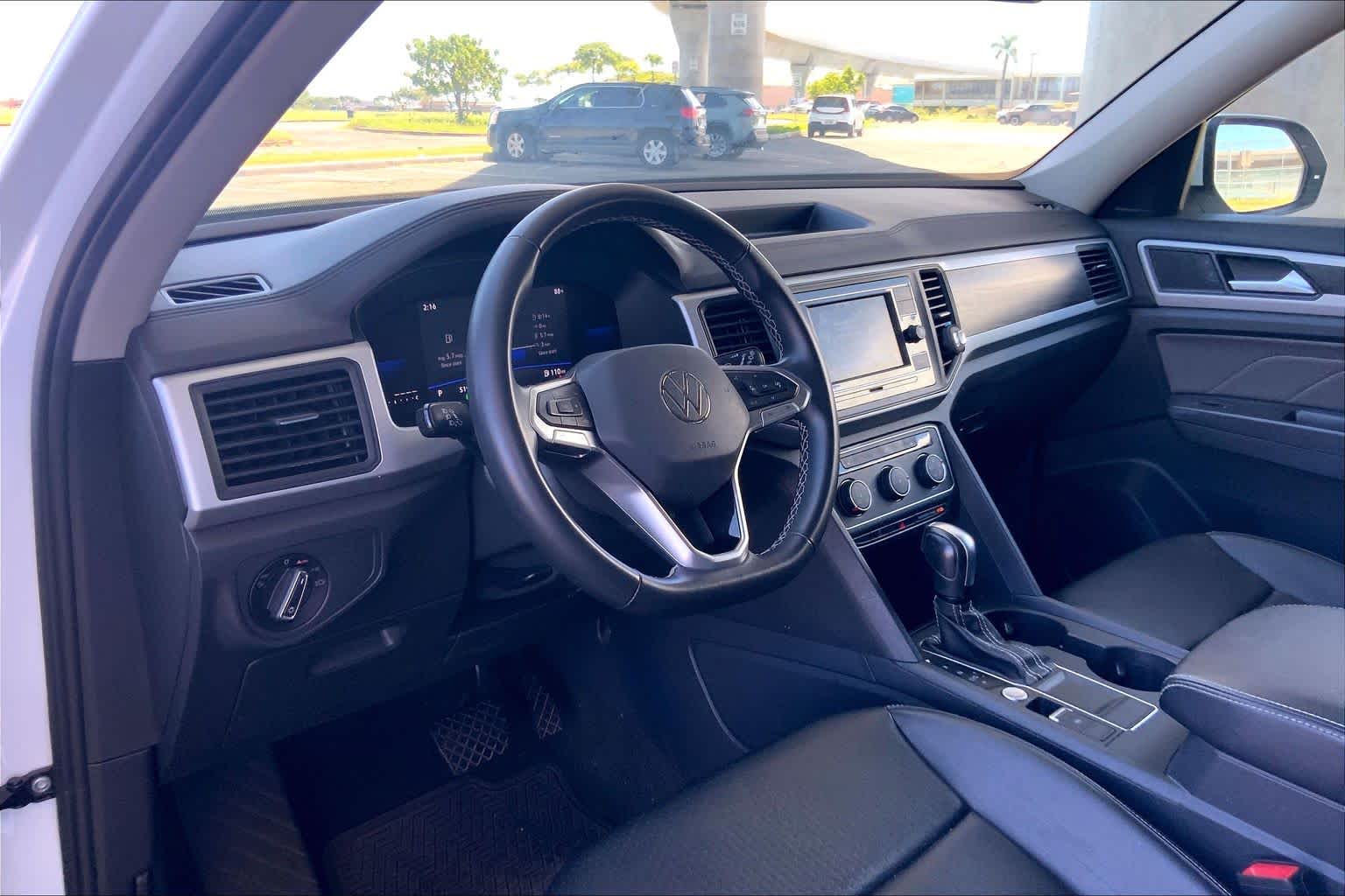 Thumbnail: 2022 Volkswagen Atlas - 2