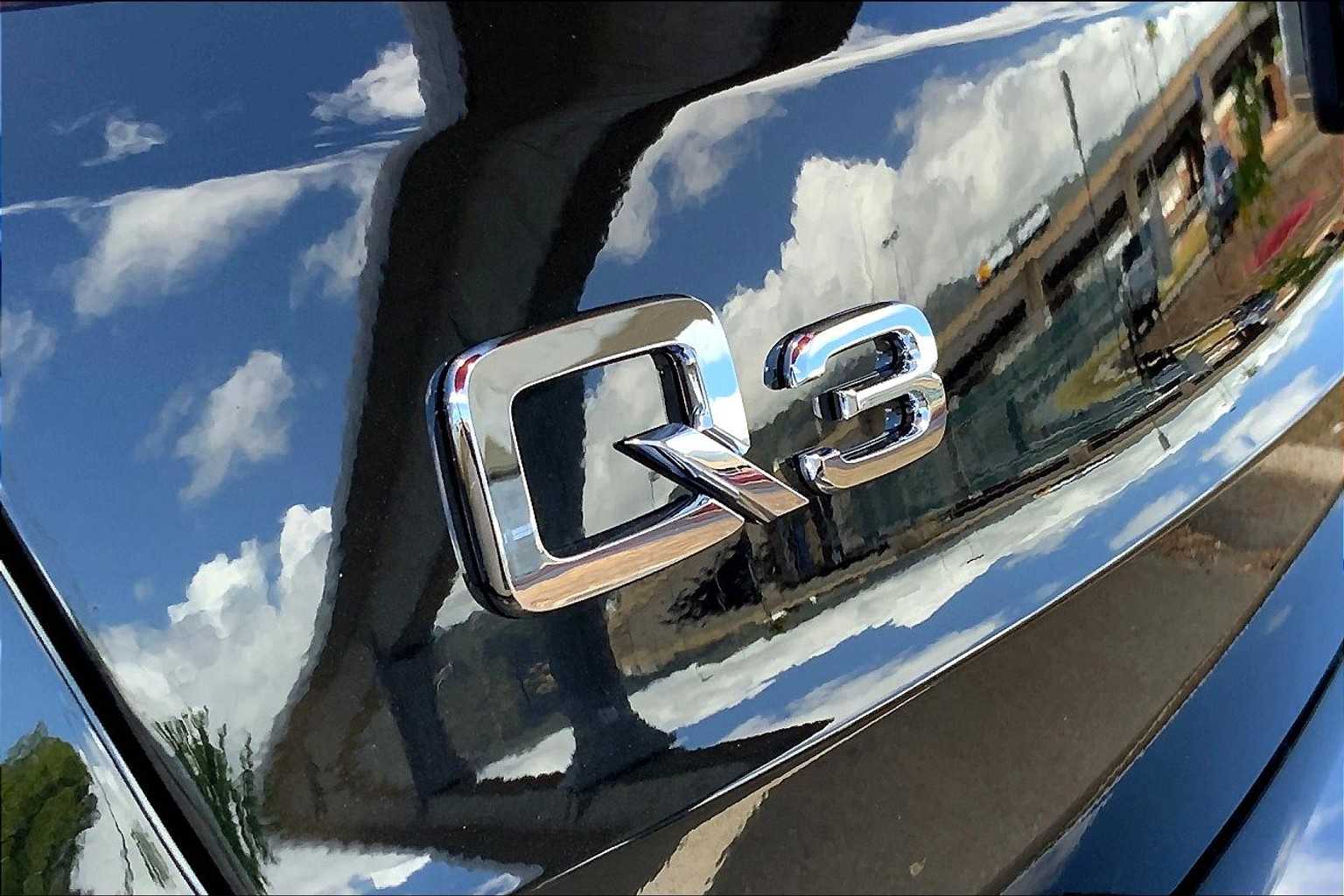 Thumbnail: 2024 Audi Q3 - 7