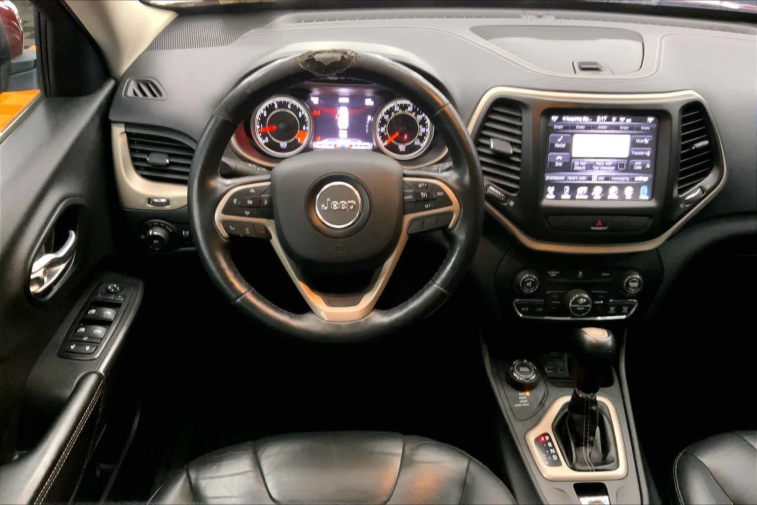 Thumbnail: 2015 Jeep Cherokee - 13