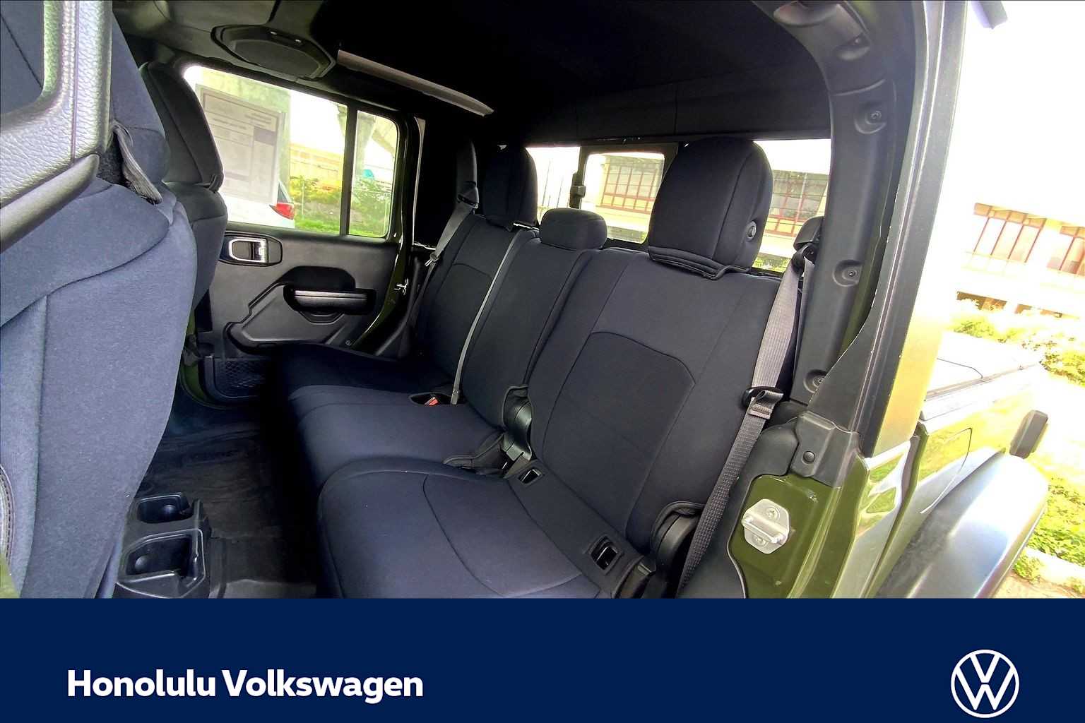 Thumbnail: 2021 Jeep Gladiator - 29