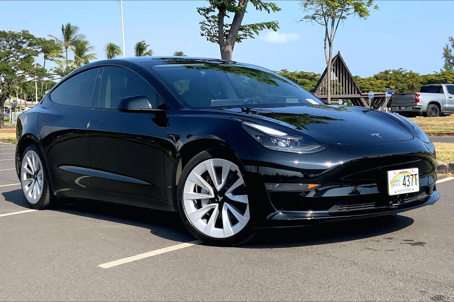 Thumbnail: 2021 Tesla Model 3 - 21
