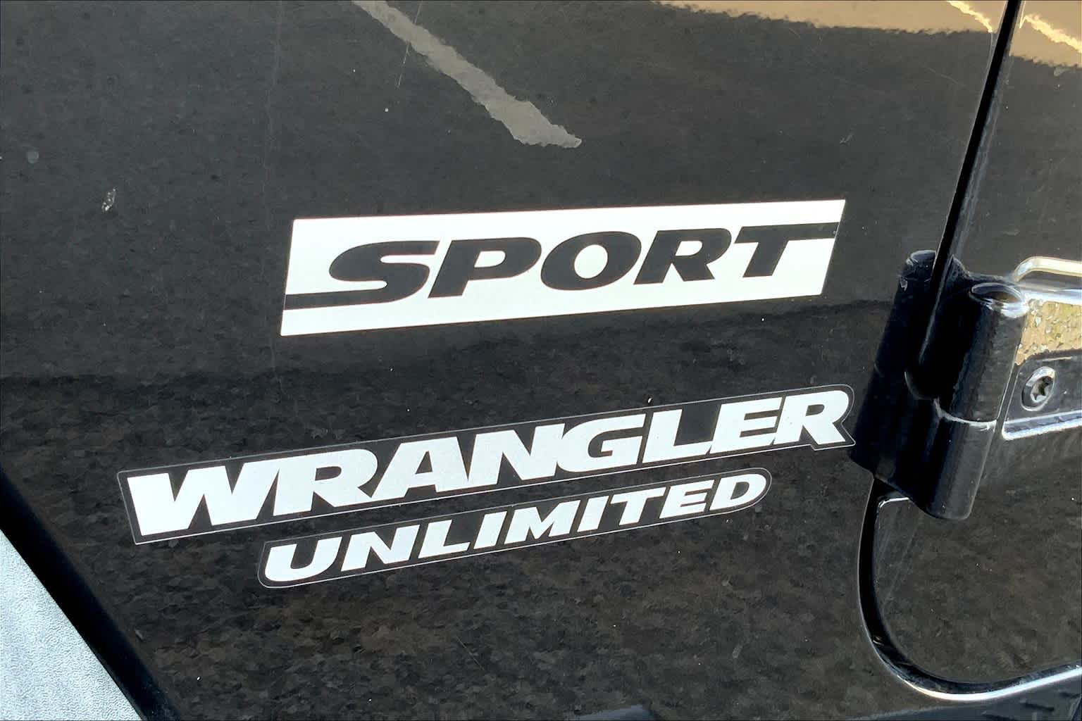 2010 Jeep Wrangler Unlimited Sport 7
