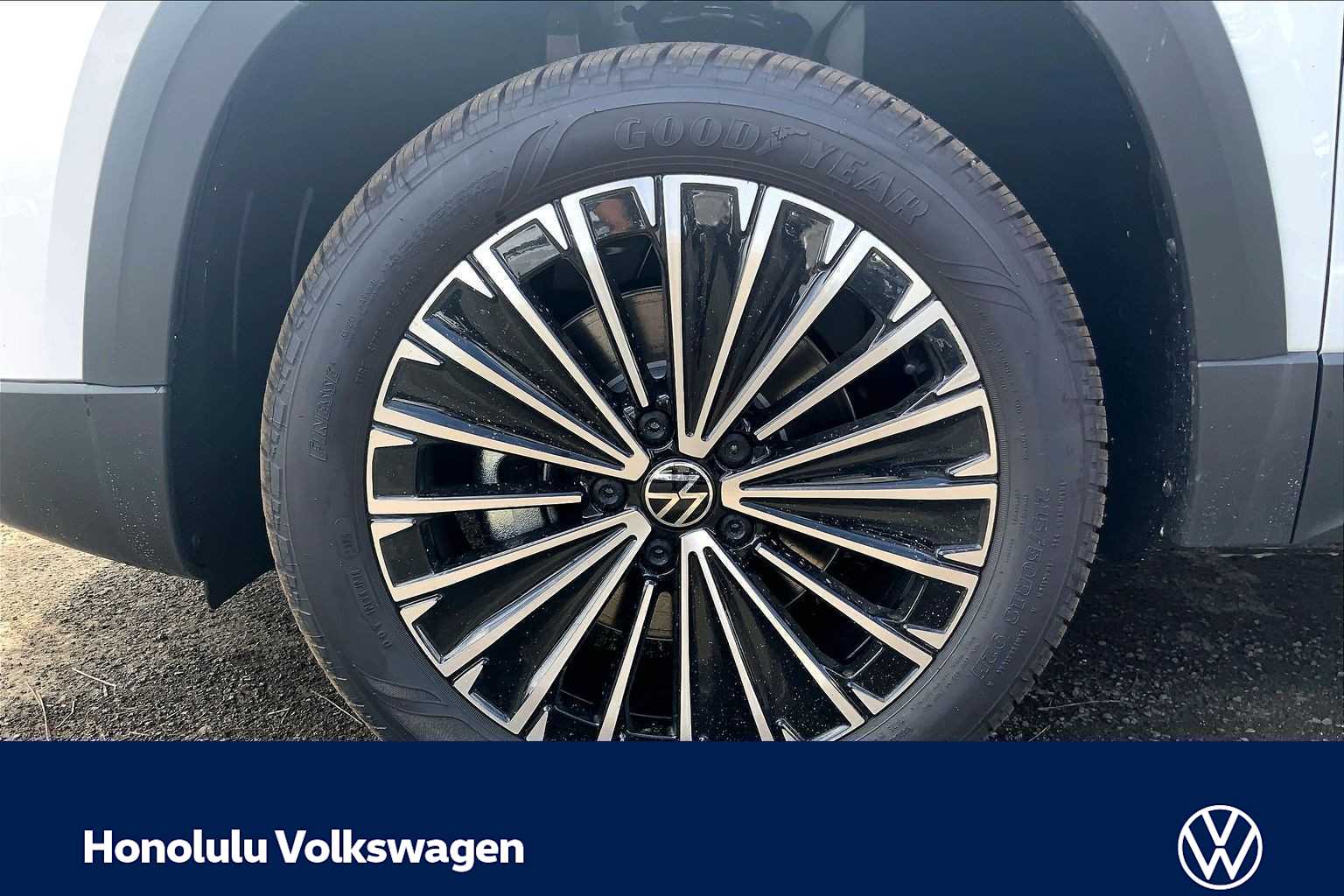 Thumbnail: 2026 Volkswagen Taos - 8