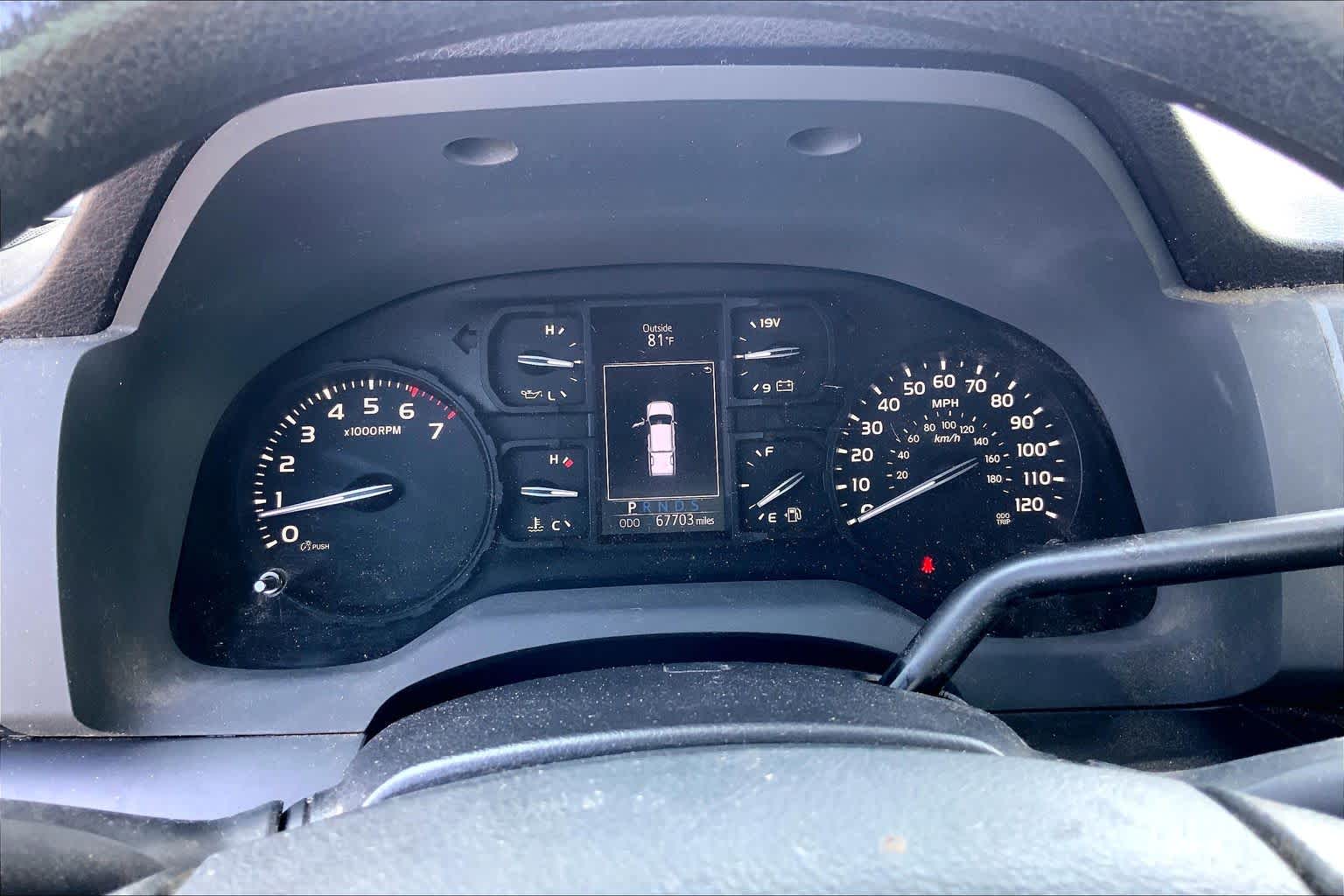 Thumbnail: 2019 Toyota Tundra - 16