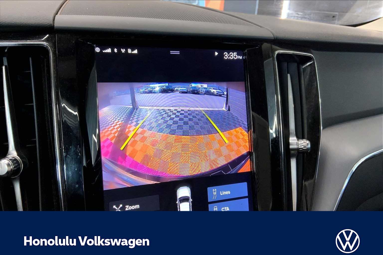 Thumbnail: 2020 Volvo XC60 - 25