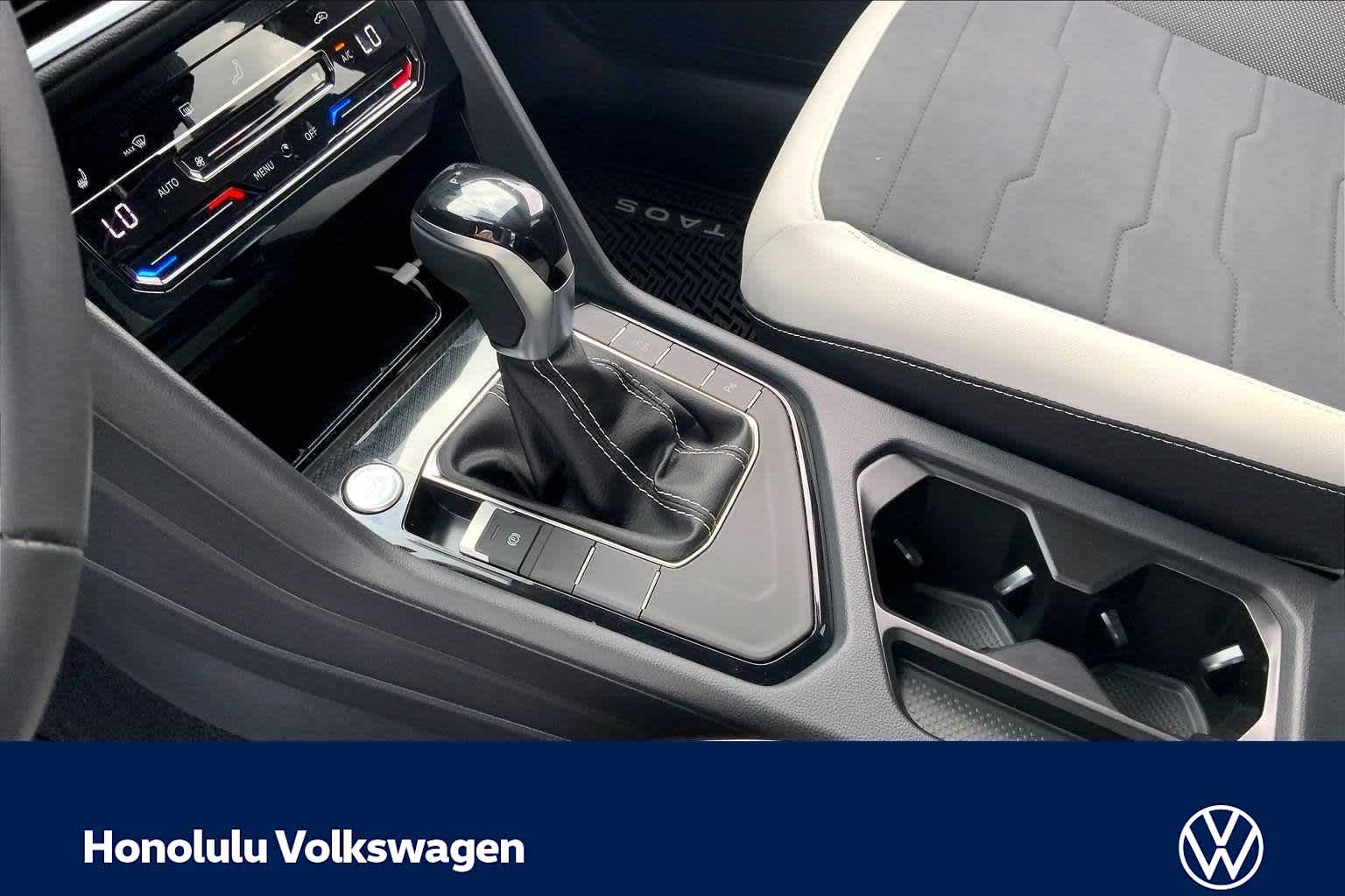 Thumbnail: 2026 Volkswagen Taos - 17