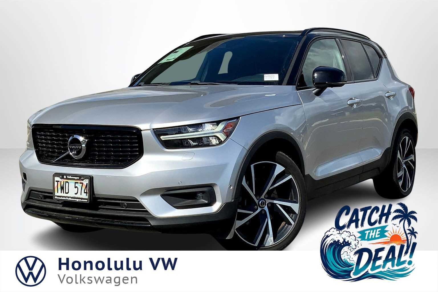 2019 Volvo XC40 at Honolulu Volkswagen, photo 1