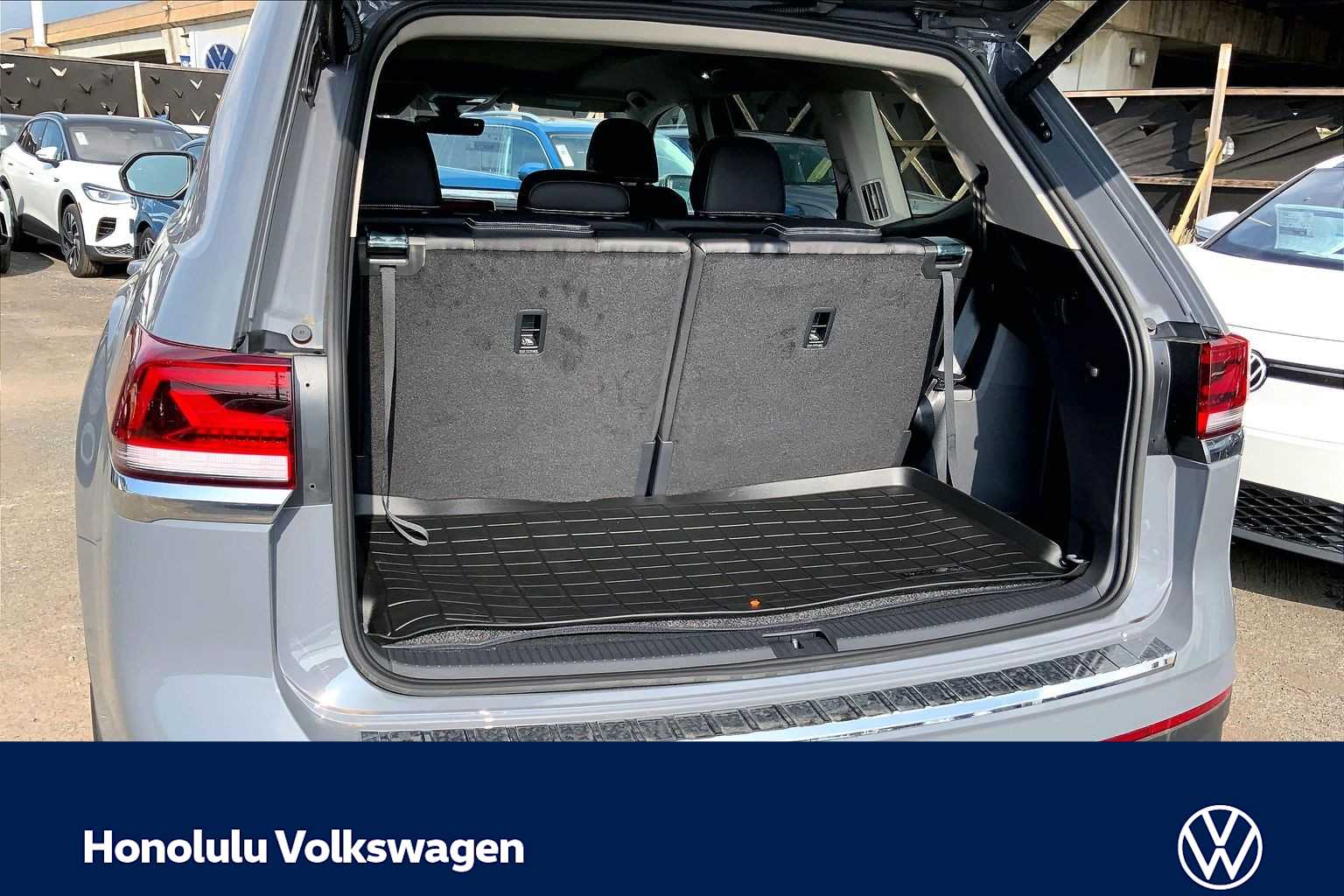 Thumbnail: 2026 Volkswagen Atlas - 19