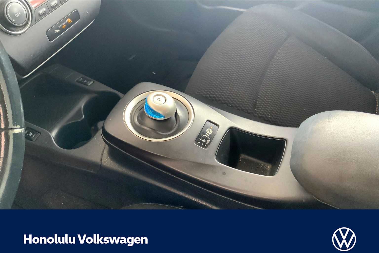 Thumbnail: 2013 Nissan Leaf - 14