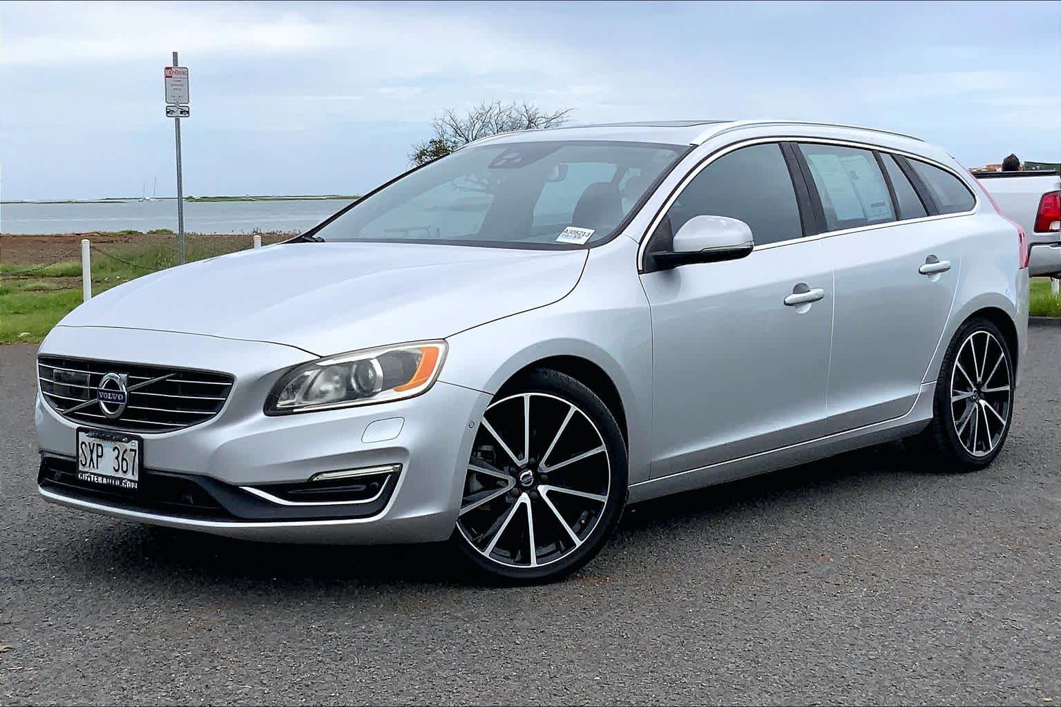 2016 Volvo V60 T5 -
                  Honolulu, HI