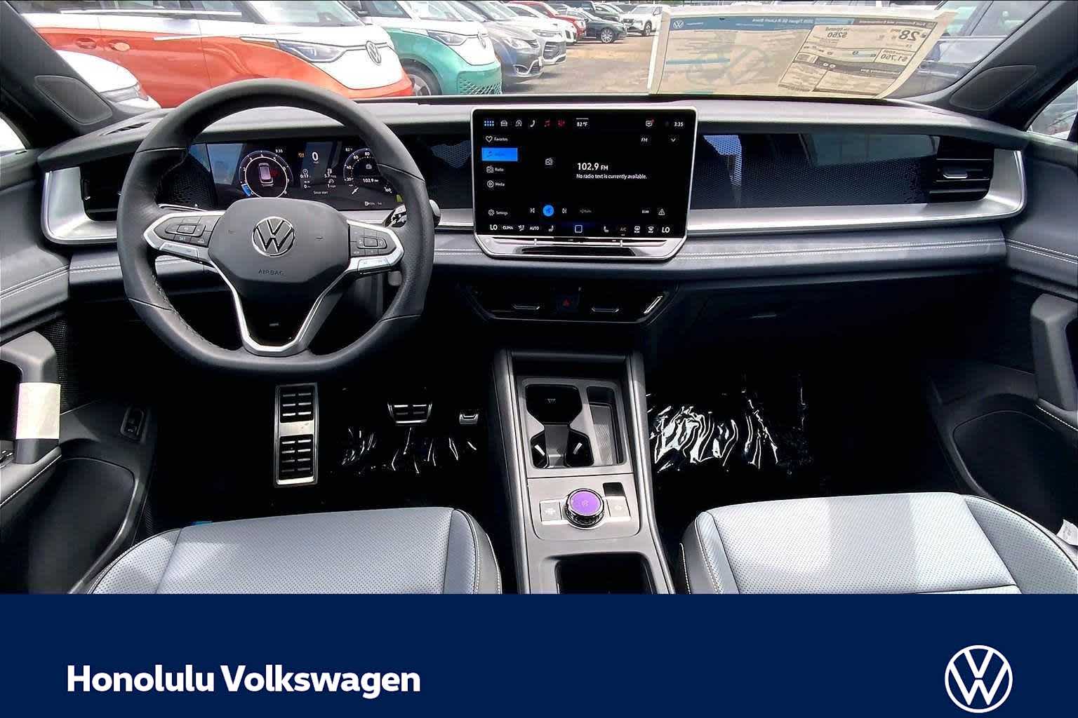 Thumbnail: 2026 Volkswagen Tiguan - 10