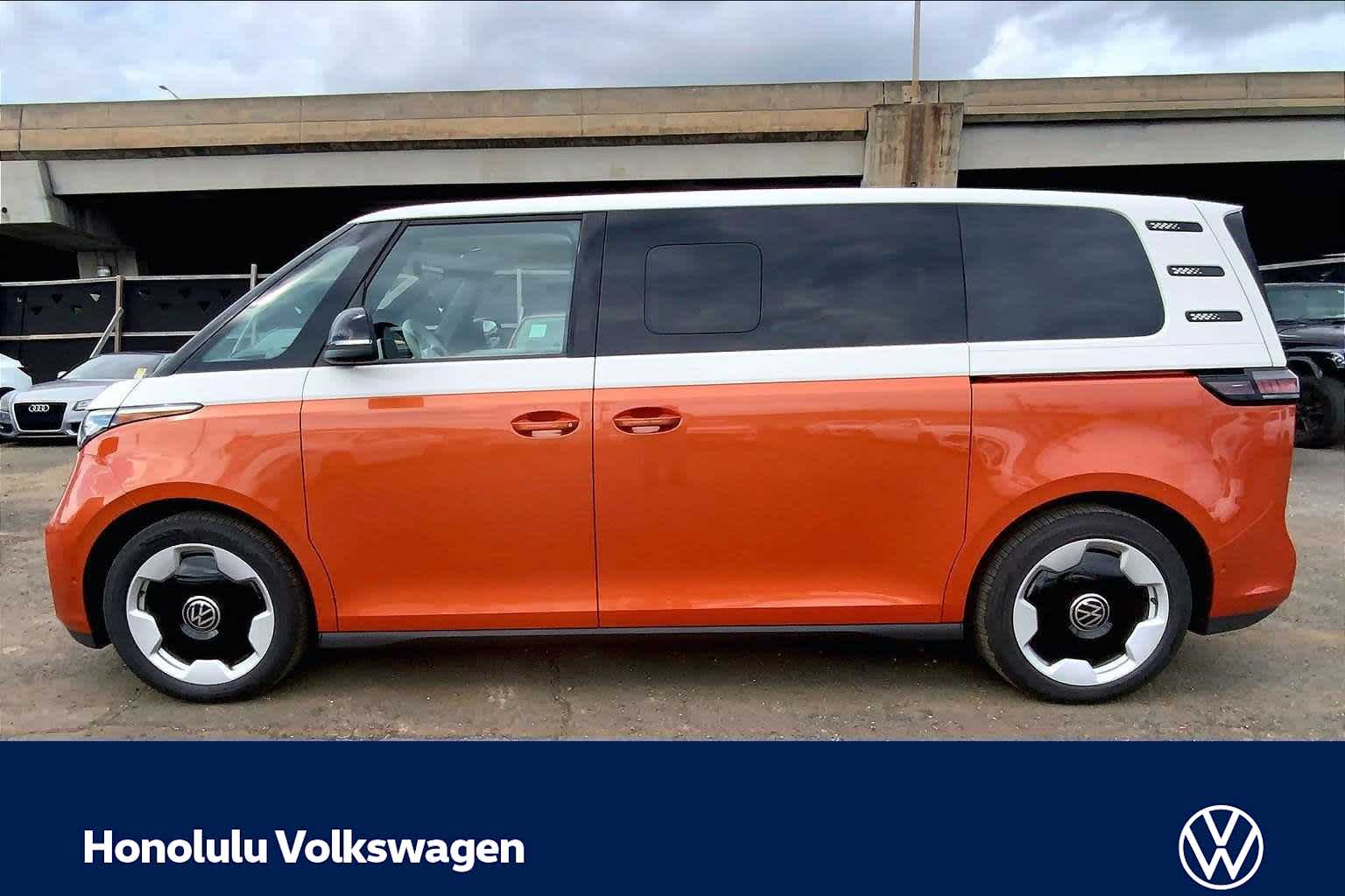 Thumbnail: 2025 Volkswagen ID.Buzz - 3