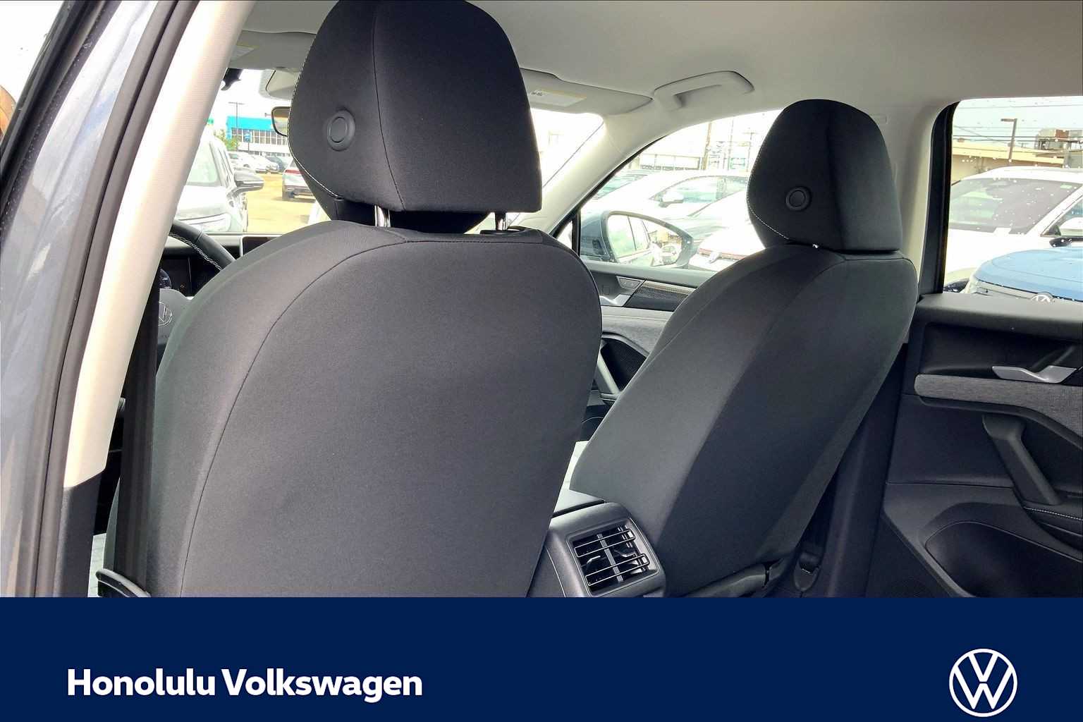 Thumbnail: 2026 Volkswagen Tiguan - 12