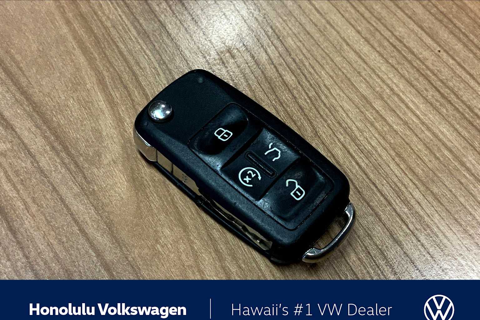 Thumbnail: 2021 Volkswagen Passat - 18