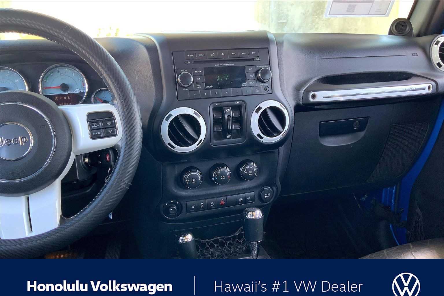 Thumbnail: 2014 Jeep Wrangler - 14