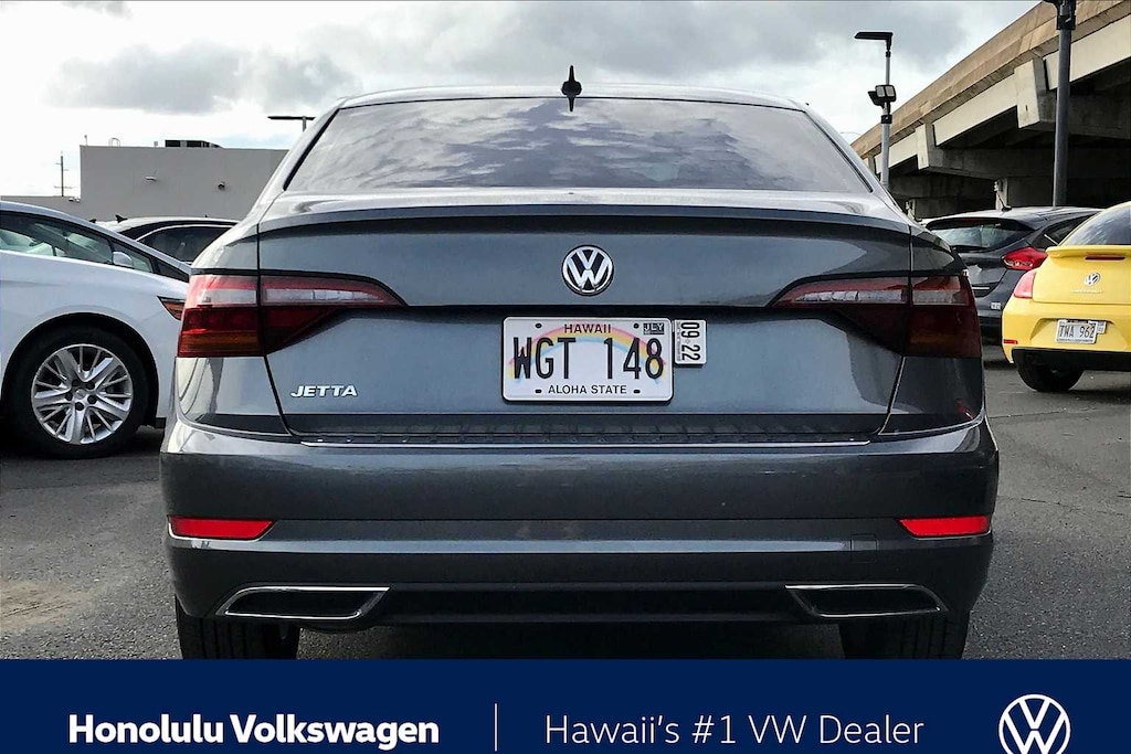 2019 Volkswagen Jetta 1.4T R-Line photo 3